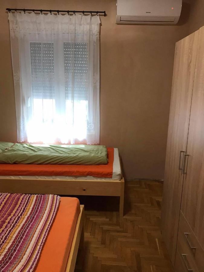 Апартаменты Tahiti Apartman Хайдусобосло Экстерьер фото