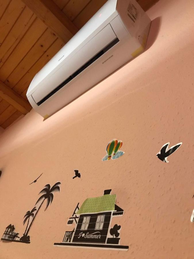 Апартаменты Tahiti Apartman Хайдусобосло Экстерьер фото