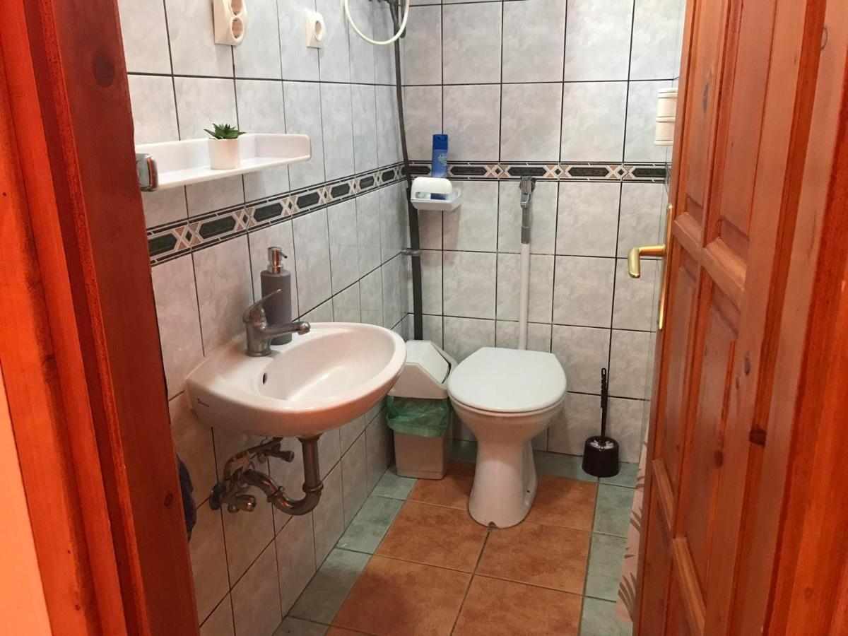 Апартаменты Tahiti Apartman Хайдусобосло Экстерьер фото